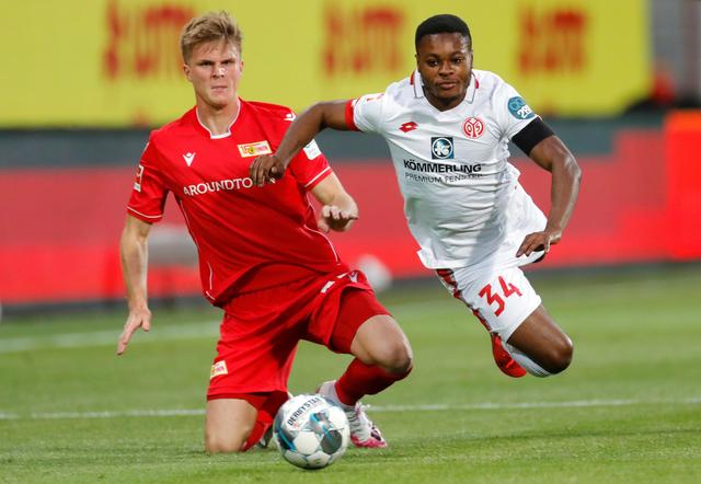 也让不少球 也让不少球