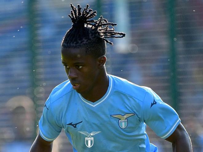 社交平台上 社交平台上